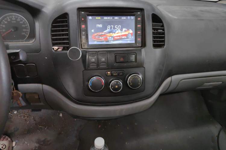 Used FORTHING Lingzhi 2013 V3 1.5L 7-Seater Luxury Model