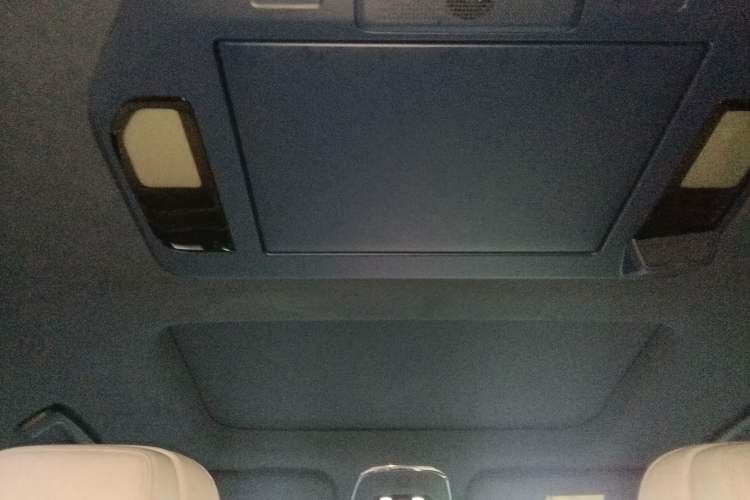 Used Zeekr 009 2024 Six-Seat Executive Version 4WD 108 kWh