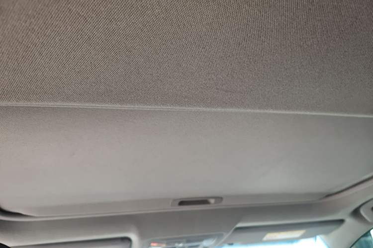 Used Toyota Camry 2016 Dual-Engine 2.5 HG 10th Anniversary Deluxe Navigation Edition