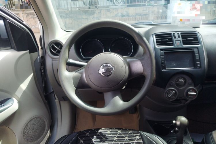 Used Nissan Sunny 2011 1.5XL CVT Luxury Edition Steering Wheel