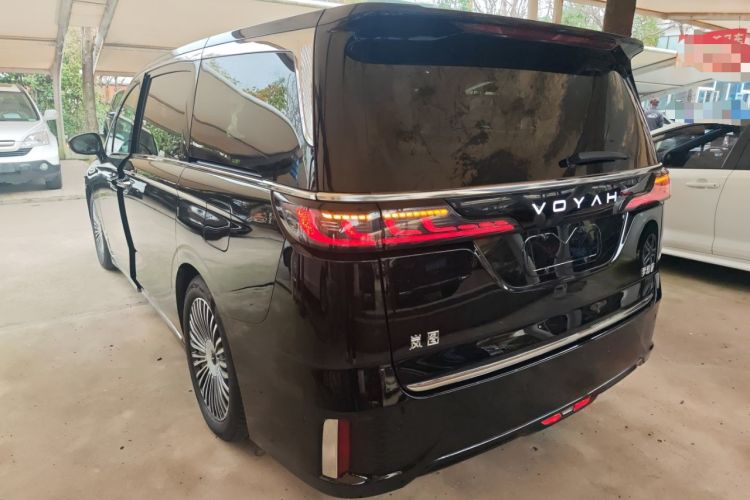 Used VOYAH Dream 2025 PHEV Four-Wheel-Drive Flagship Kunpeng Edition
