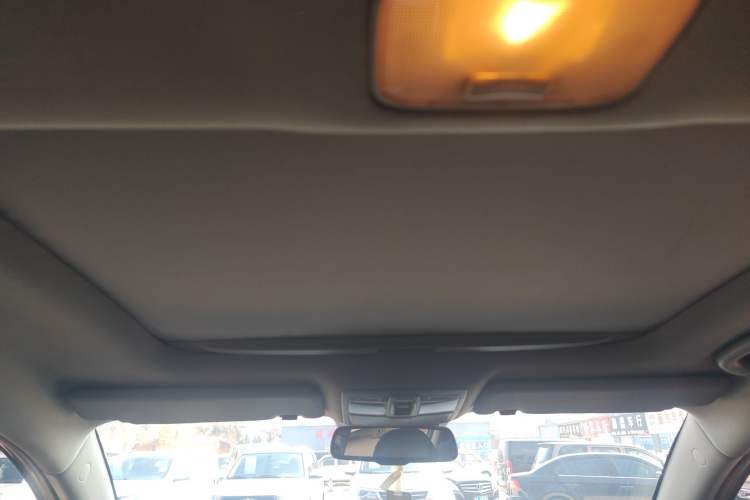 Used Kia Sportage R 2012 2.0L Automatic Two-Wheel Drive GLS
