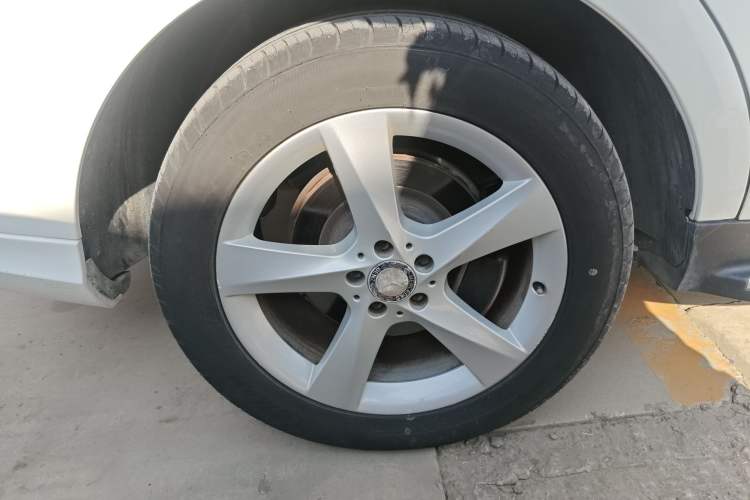 Used Mercedes-Benz M-Class 2014 ML 400 4MATIC Dynamic Model
