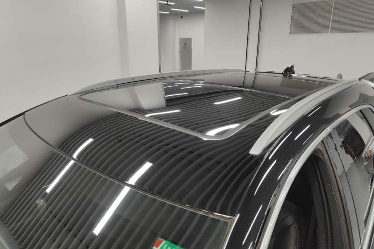 Used Cadillac XT5 2022 2.0T Two-Wheel Drive Luxury Version
