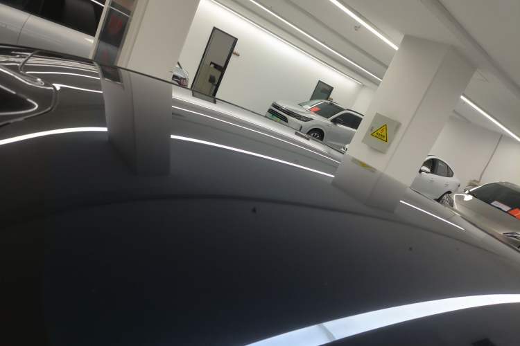 Used Avatr 06 2025 Max All-Electric Version