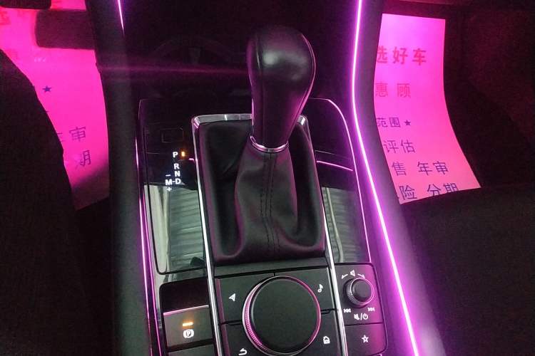 Used Mazda 3 Axela 2022 2.0L Automatic ZhiXuan Edition Gear Lever