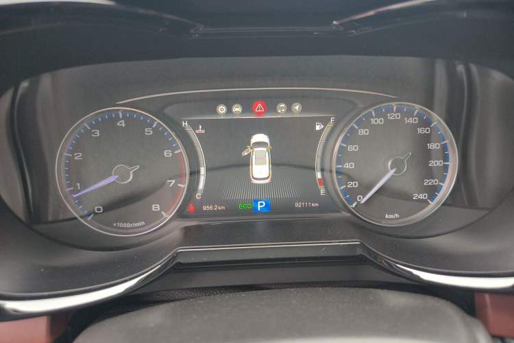 Used GAC Trumpchi GS8 2017 320T Two-Wheel Drive Luxury Smart Connectivity Version (7 Seats) Instrument Cluster