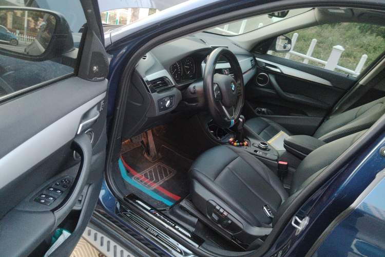 Used BMW X1 2018 sDrive20Li Leading Model
