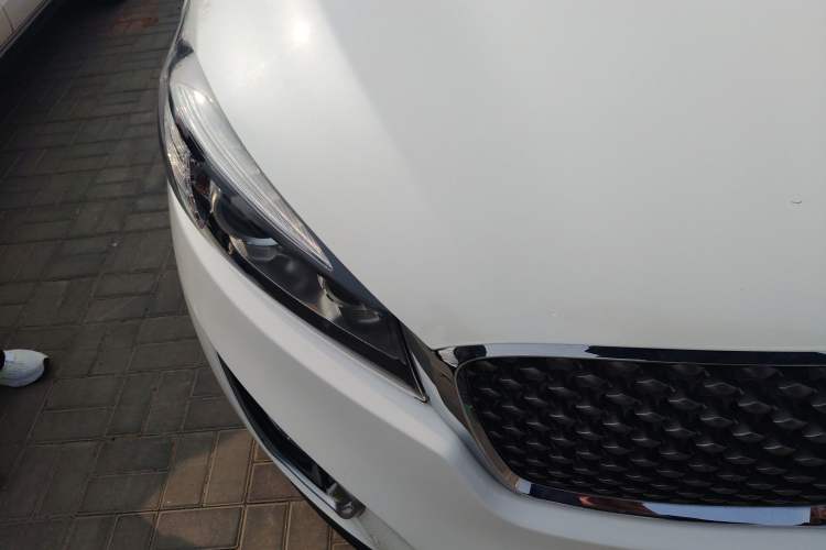 Used Kia Sorento 2015 Sorento L 2.4L Gasoline 4WD Elite Edition 7 Seats China V Emission Standard
