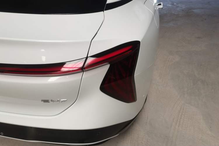 Used Hongqi EH7 2025 600 Smart Selection Edition
