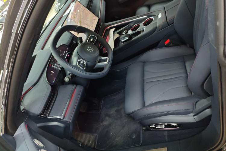 Used Zeekr 001 2026 Model 103° Rear-Drive Max Version Left Front Seat