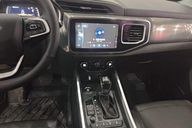 Used Chery Tiggo 8 2018 1.5 TCI Automatic Luxury Model 5 Seats Audio And AC Panel