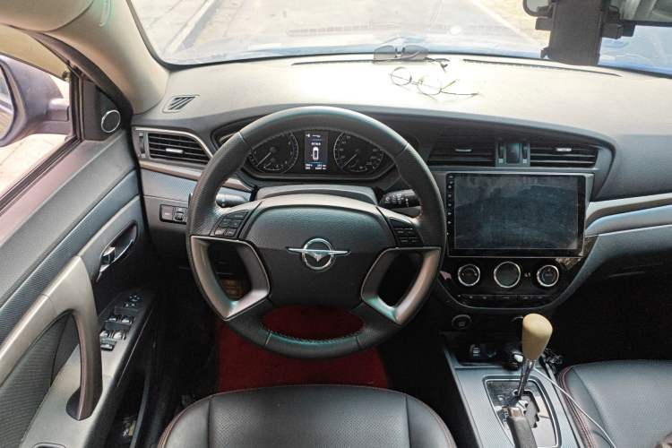 Used Haima M6 2015 1.5T CVT Sport Premium Model
