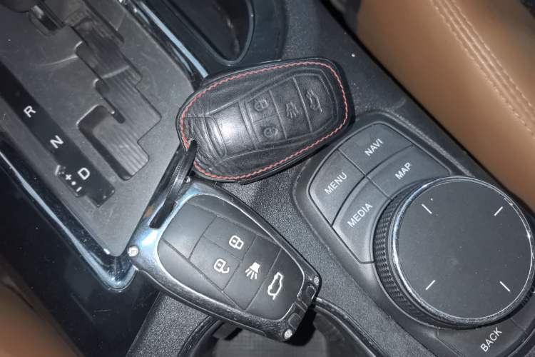 Used Soueast DX7 2017 1.5T Automatic Luxury Model