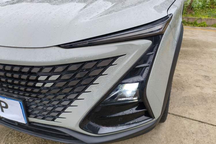 Used Changan UNI-T 2020 1.5T Prestige Version
