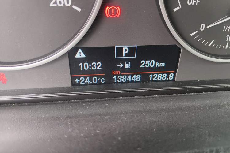 Used BMW 3 Series 2015 320i Fashion Model