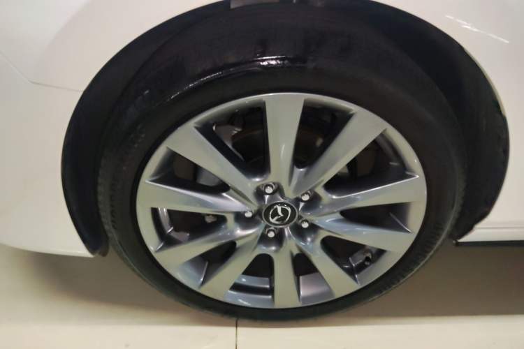 Used Mazda 3 Axela 2023 2.0L Automatic ZhiXuan Edition
