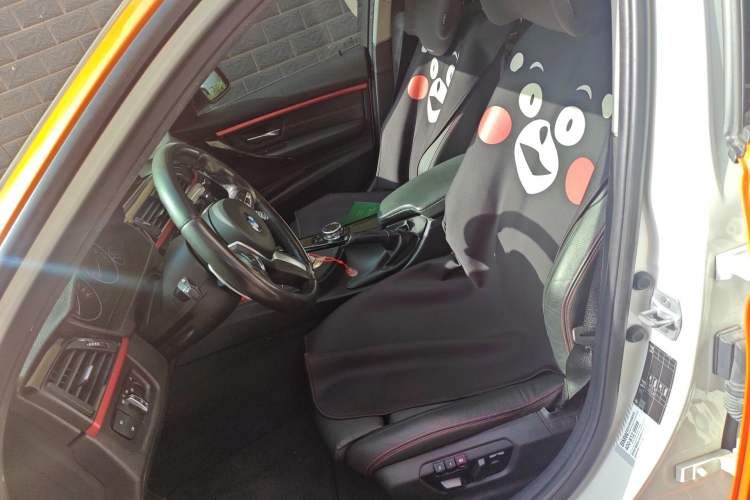 Used BMW 3 Series 2015 320i Luxury Edition Sports Design Package