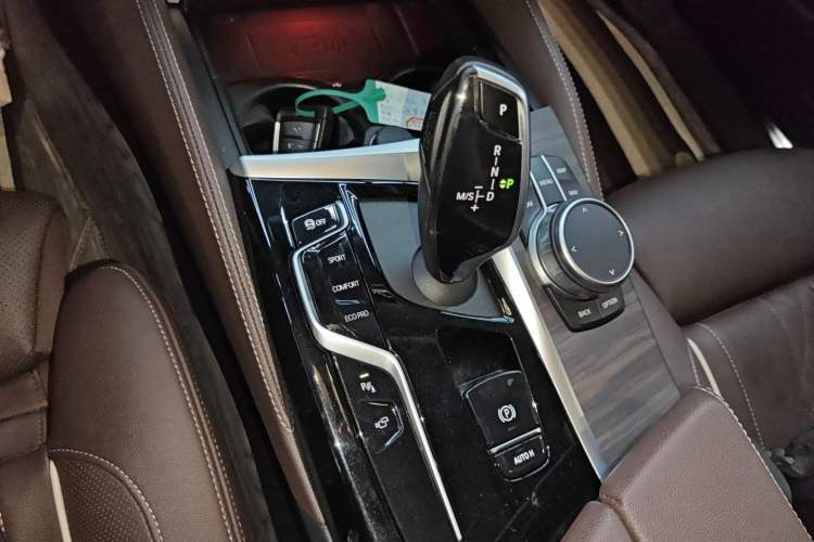 Used BMW 5 Series 2021 530Li Luxury Edition Premium Package
