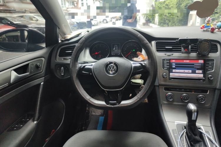 Used Volkswagen Golf 2015 1.4TSI Automatic Comfort Model Steering Wheel