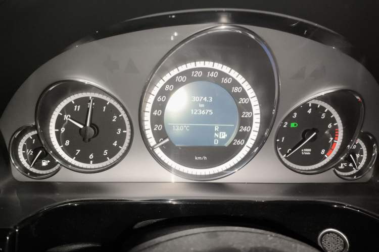 Used Mercedes-Benz E-Class 2011 E 300 L Fashion Prestige Model