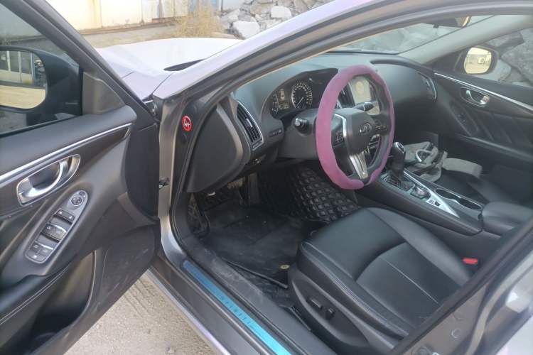 Used Infiniti Q50L 2018 2.0T Comfort Edition China VI Standard