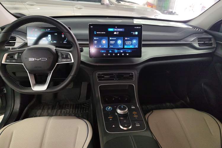 Used BYD Destroyer 05 2024 HONOR Edition DM-i 55KM Luxury Model
