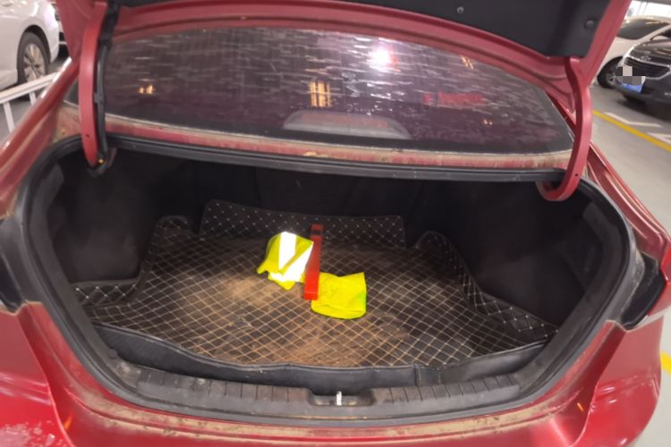 Used Hyundai Elantra (6th Generation / Lingdong) 2016 1.6L Automatic ZhiXuan – Elite Version Trunk