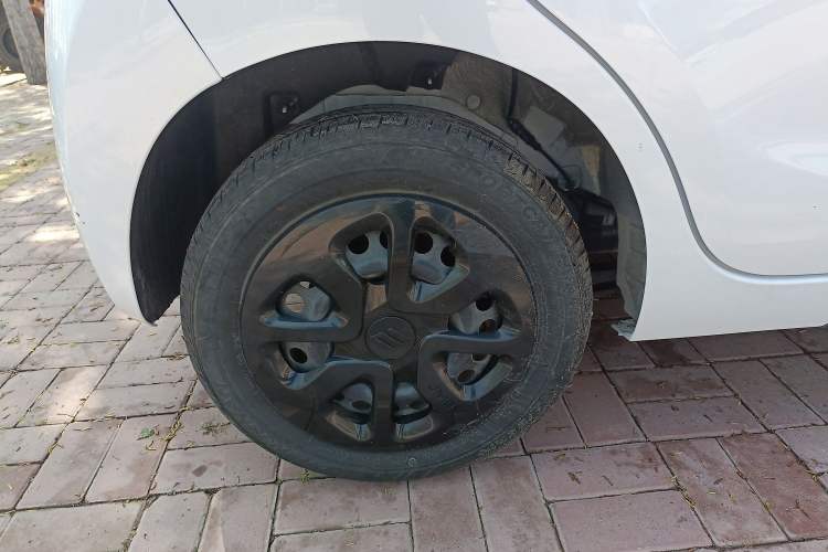 Used JMEV Xiao Qilin 2024 201km Comfort Version Right Rear Wheel Hub