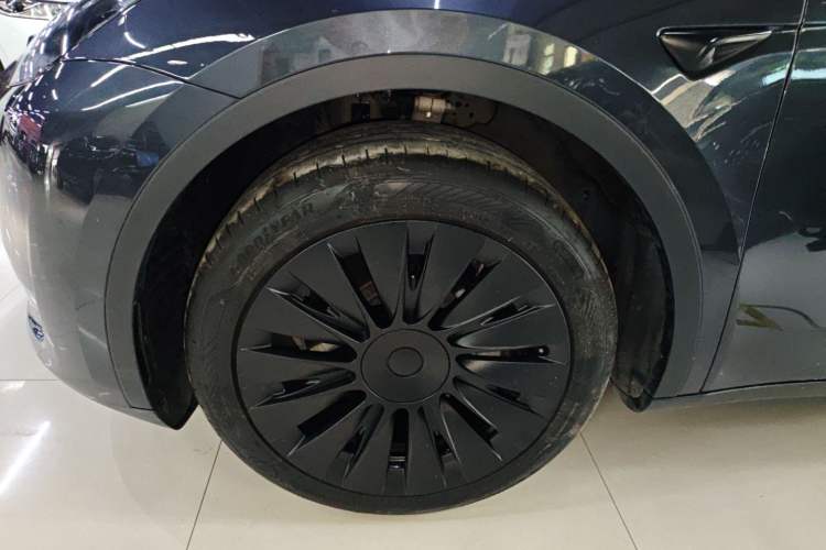 Used Tesla Model Y 2024 Rear-Wheel-Drive Version
