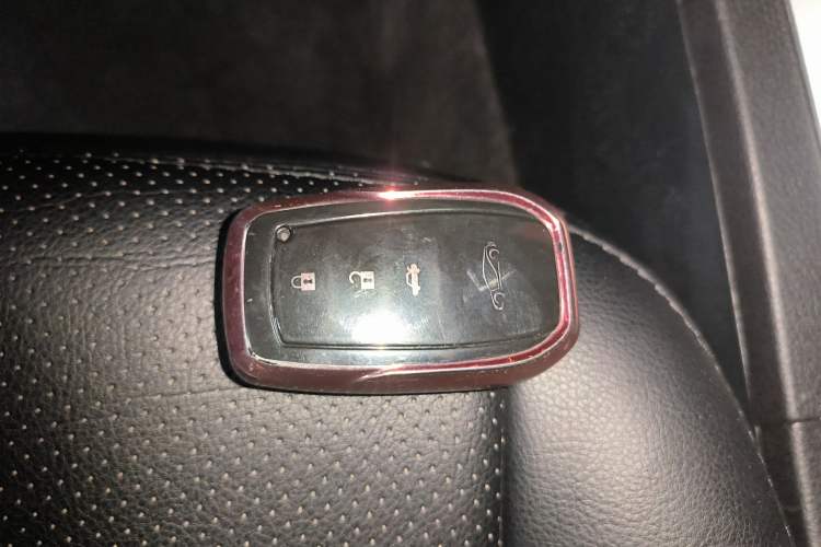 Used Toyota Corolla 2017 Revised Version 1.2T S-CVT GL
