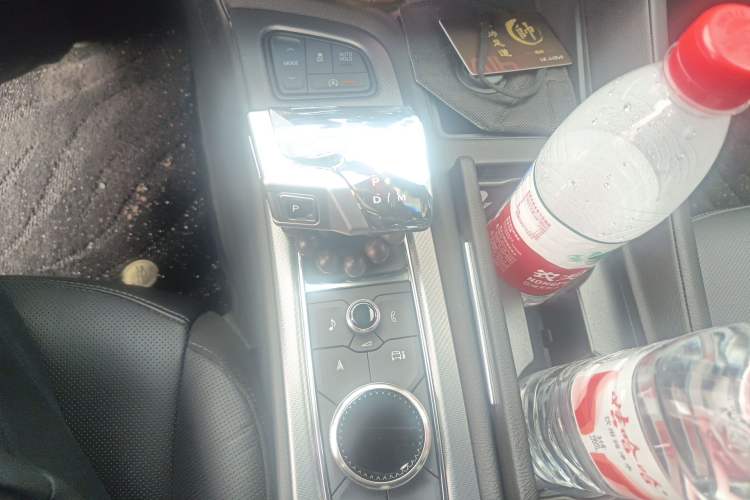 Used Cadillac CT5 2024 28T Prestige Edition Gear Lever