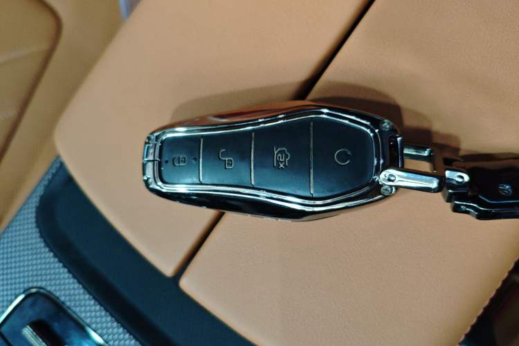 Used BYD Han 2022 DM-i 121KM Luxury Model
