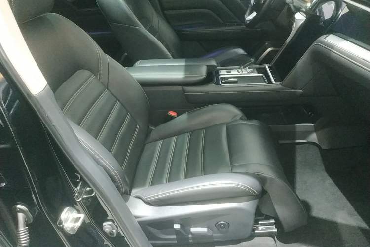 Used Venucia Star 2023 260T Starful Achievement Edition Pro
