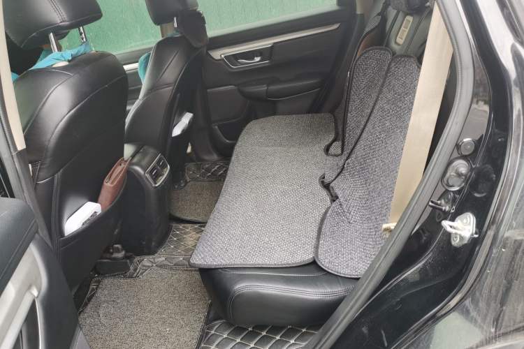 Used Honda CR-V 2017 240TURBO CVT 2WD Comfort Version
