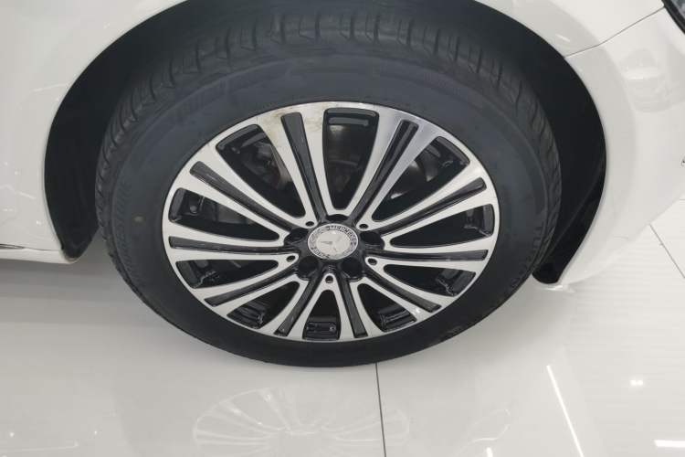 Used Mercedes-Benz C-Class 2016 C 200 L