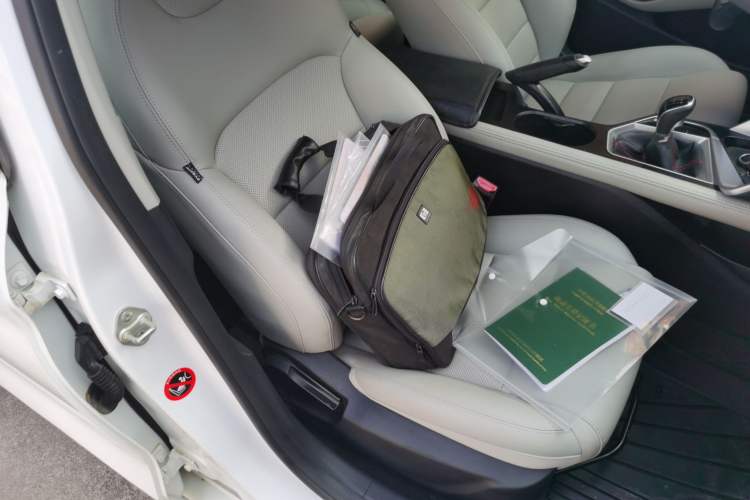 Used Geely Auto Binray 2018 14T Manual Binzhi Edition
