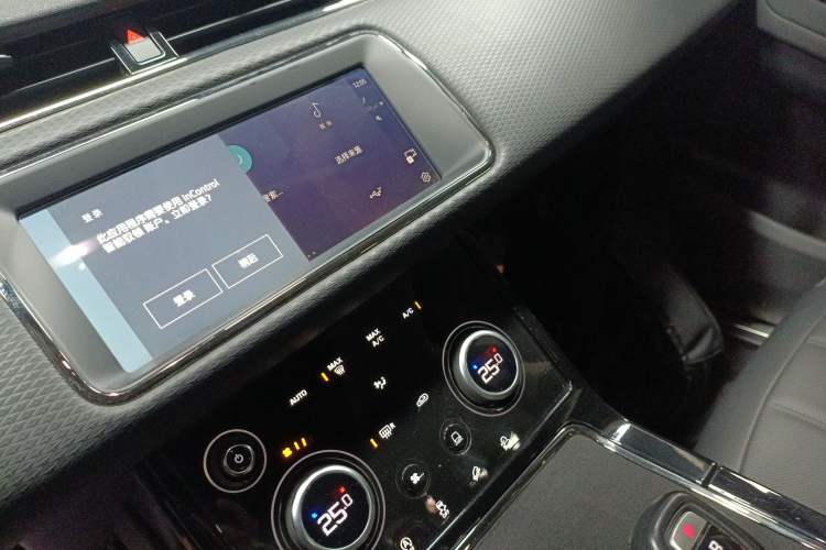 Used Land Rover Range Rover Evoque 2021 Range Rover Evoque 200 PS R-Dynamic Standard Elite Edition
