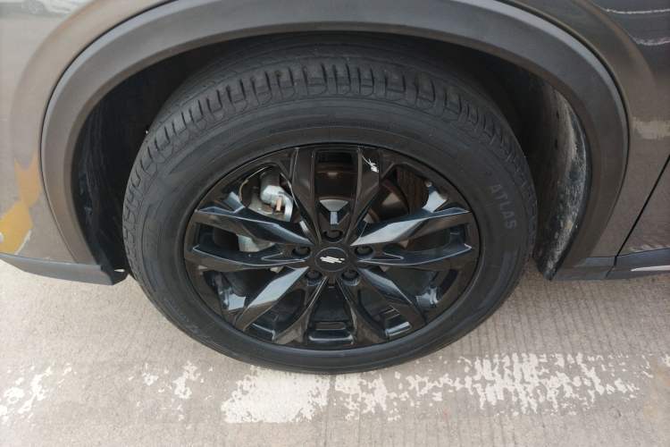 Used CHANGAN OSHAN X5 PLUS 2023 Revised Version 1.5T DCT Navigation Edition
