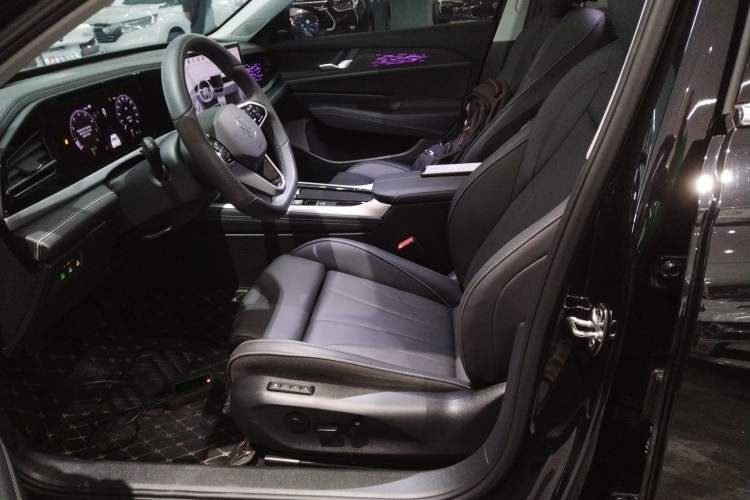 Used Volkswagen Passat 2025 Pro 380TSI Starry Dragon Edition