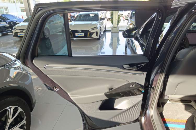 Used Volkswagen ID.4 CROZZ 2025 Pure Edition