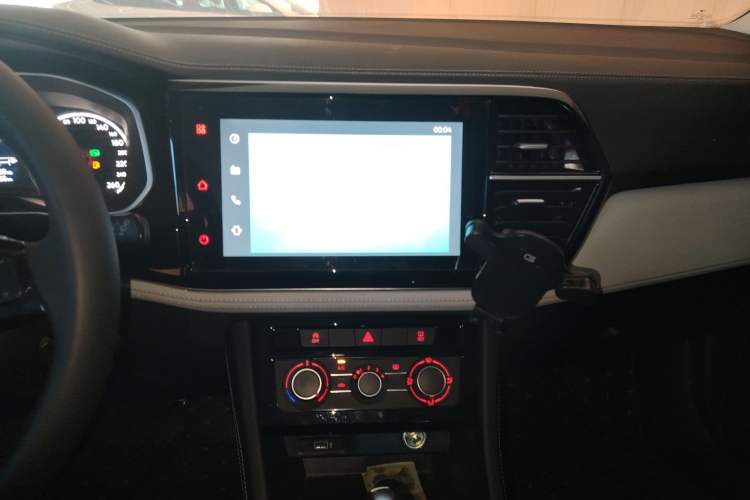 Used Jetta VS5 2024 280TSI Automatic Pioneer Edition Audio And AC Panel