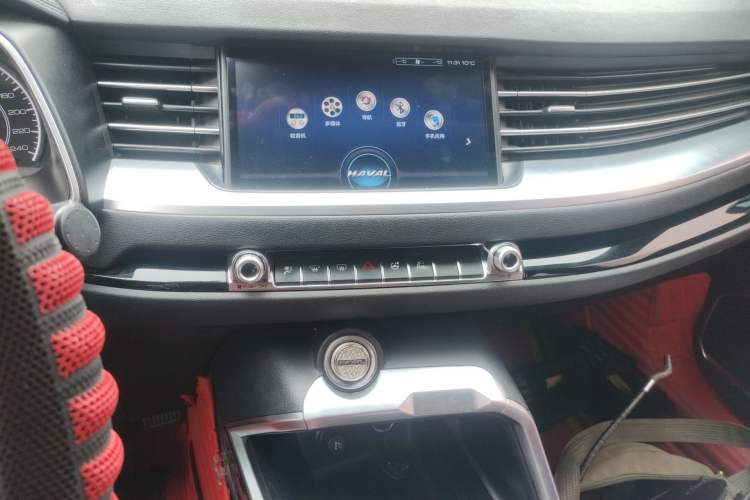 Used Haval H6 2017 Red Label 2.0T Automatic Two-Wheel Drive ZhiShang Model
