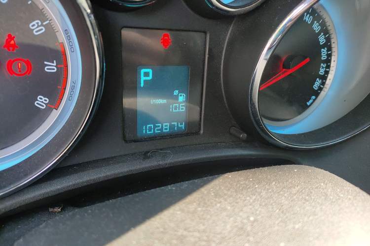 Used Buick GT 2012 XT 1.6L Automatic Fashion Edition