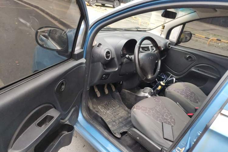 Used Chery QQ 2013 1.0L Manual Happy Edition
