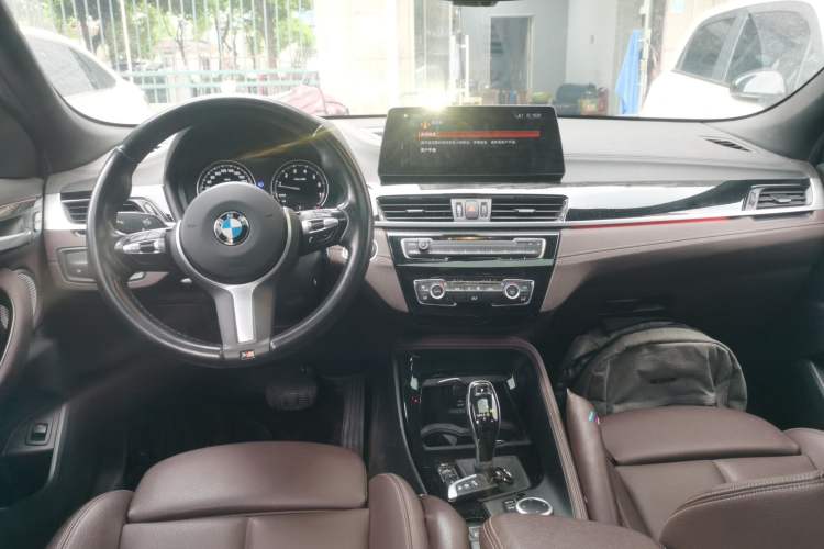 Used BMW X2 2021 sDrive25i Leading Model M Sport Package Center Console