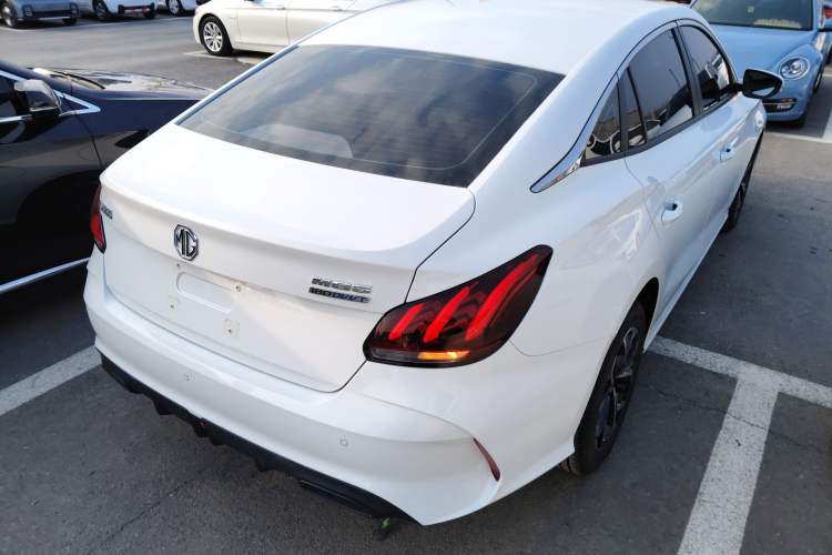 Used MG 5 2023 180 DVVT Manual Fashion Edition