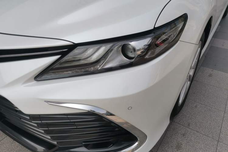 Used Toyota Camry 2021 2.0G Luxury Edition
