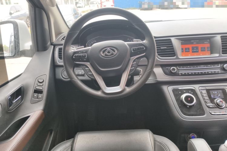 Used SAIC MAXUS G10 2022 2.0T Automatic Smart Enjoyment Version Gasoline 7 Seats