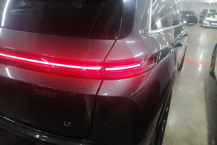 Used Li Auto L7 2023 Air model Right Rear Taillight